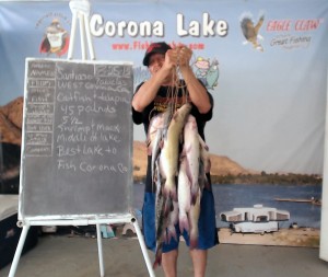 Santiago Palacias - 45 pound stringer